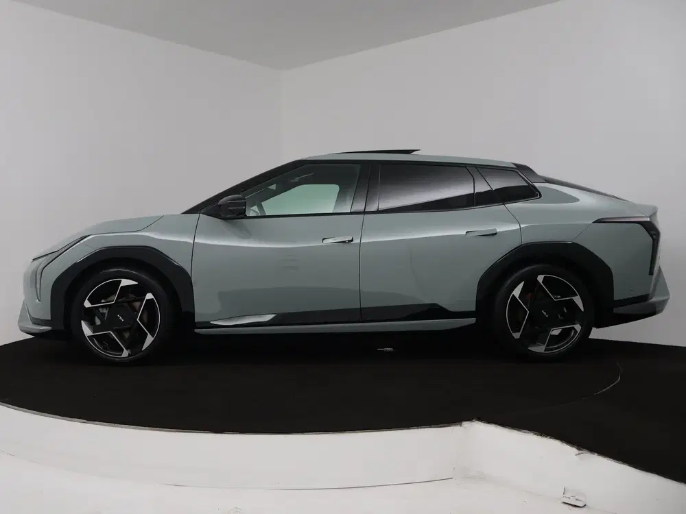 Kia EV4 GT-PlusLine 81.4 kWh uit 2025, foto 4