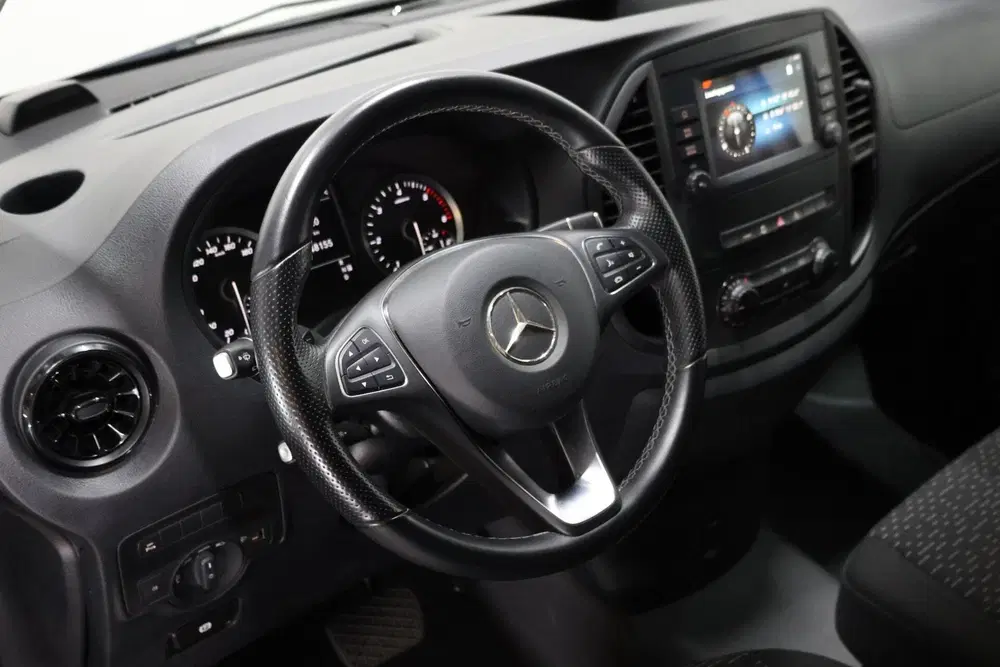 Mercedes-Benz Vito 116 CDI Lang uit 2023, foto 5