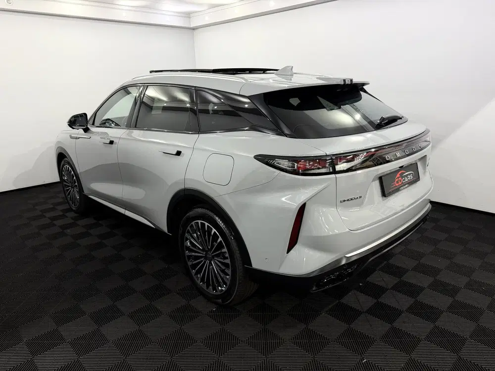 Omoda 9 1.5T-GDi SHS-P Premium 5p AWD Binnen 2 wek uit 2026, foto 4