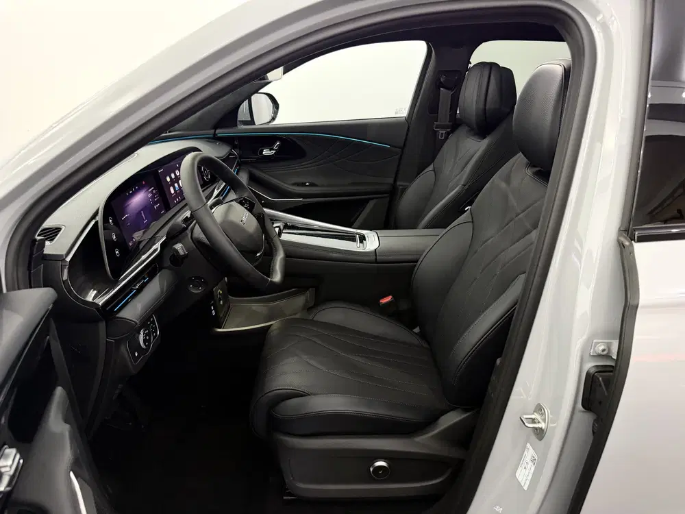 Omoda 9 1.5T-GDi SHS-P Premium 5p AWD Binnen 2 wek uit 2026, foto 7