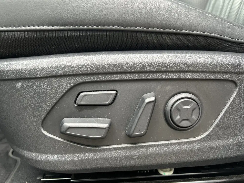 Kia Sorento 1.6 T-GDI Hybrid 2WD ExecutiveLine 5p. uit 2023, foto 17