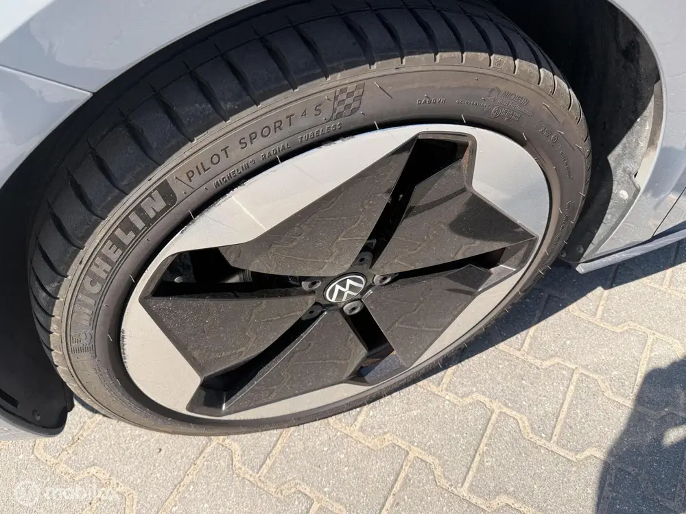 Volkswagen ID.3 First Max 58 kWh | SOH92% |HUD | Massage | T uit 2020, foto 15
