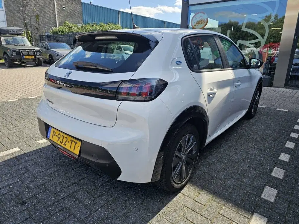 Peugeot 208 Active Pck 50 kWh uit 2022, foto 12