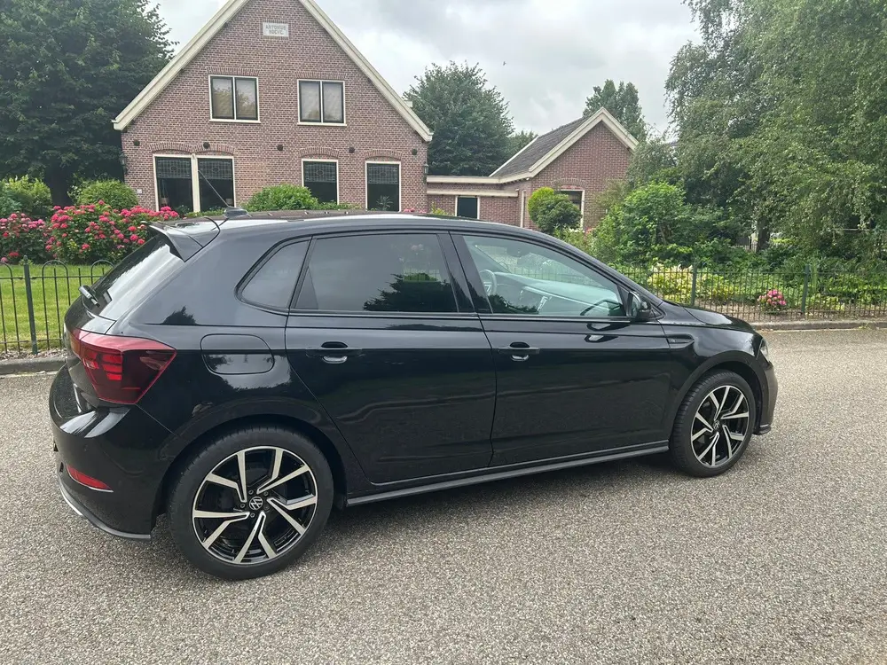 Volkswagen Polo 1.0 TSI 95pk 2x R LINE 2023 Zwart uit 2023, foto 6