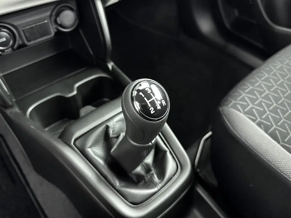 Suzuki Swift 1.2 Comfort Smart Hybrid uit 2025, foto 11