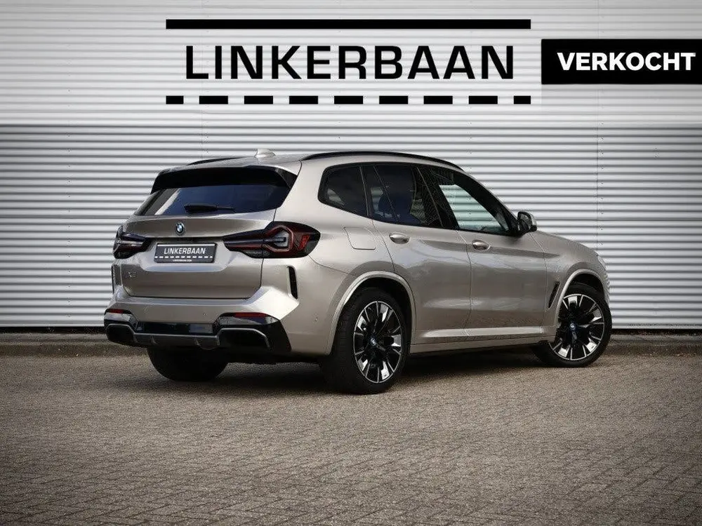 BMW iX3 uit 2022