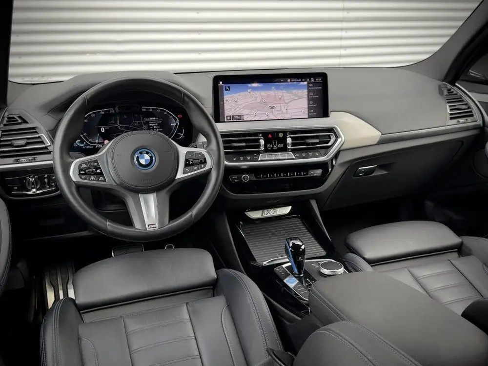 BMW iX3 uit 2022, foto 5