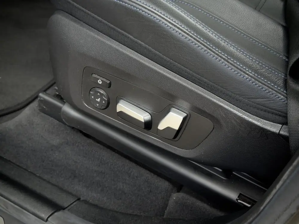BMW iX3 uit 2022, foto 8