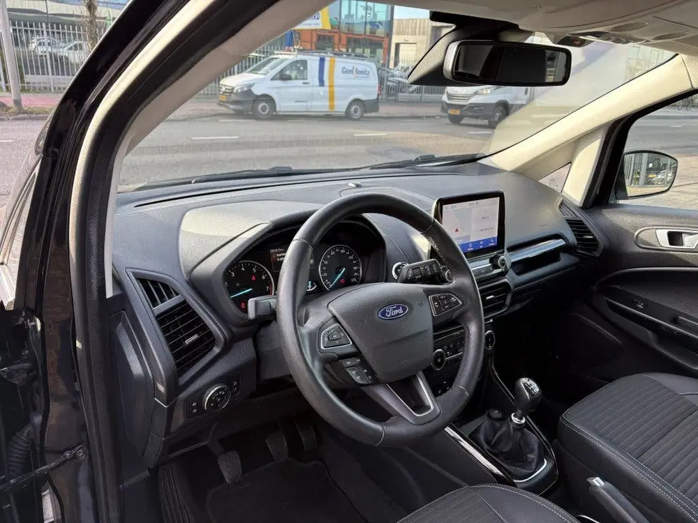 Ford EcoSport 1.0 EcoBoost Titanium (bj 2022) uit 2022, foto 12