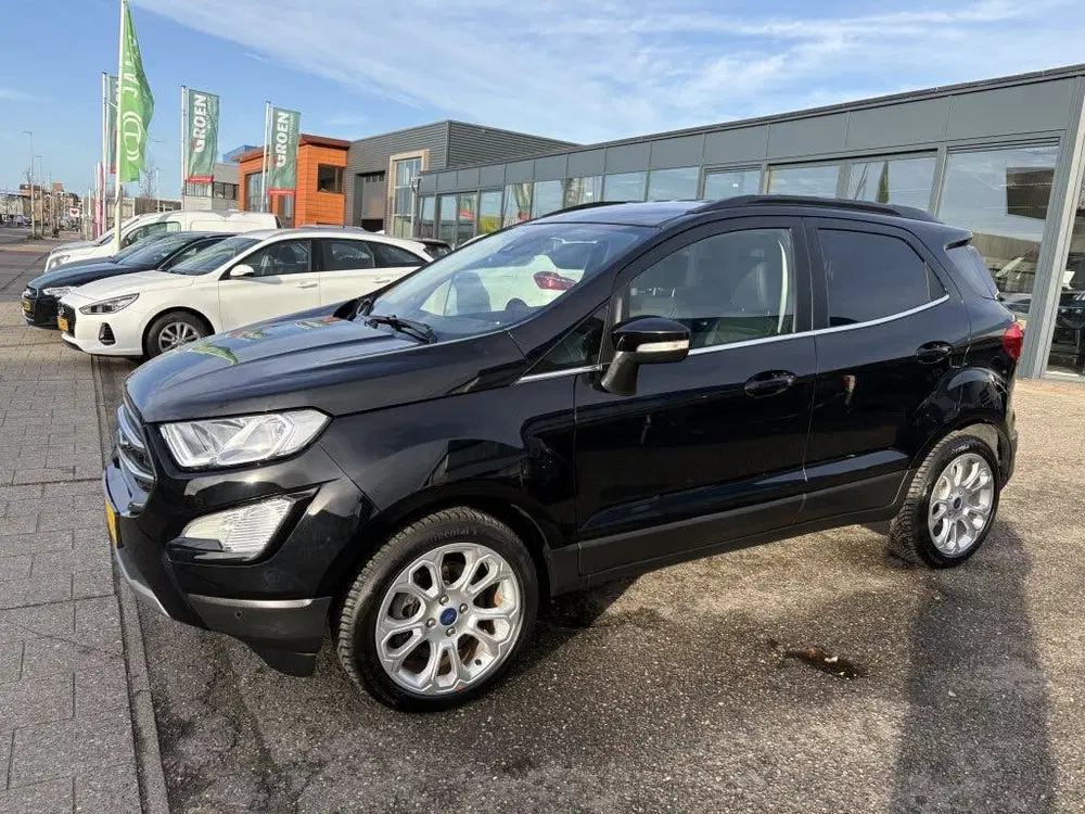 Ford EcoSport 1.0 EcoBoost Titanium (bj 2022) uit 2022, foto 2