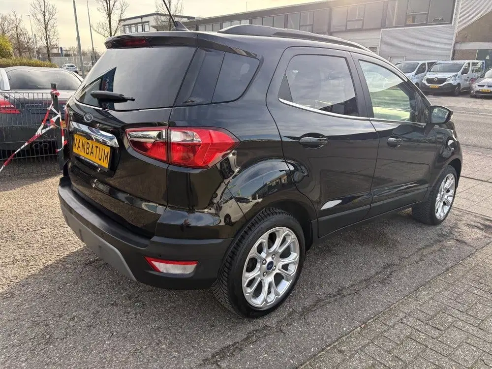 Ford EcoSport 1.0 EcoBoost Titanium (bj 2022) uit 2022, foto 7