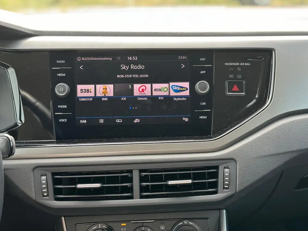 Volkswagen Polo 1.0 TSI Comfortline keurige auto ! uit 2020, foto 18