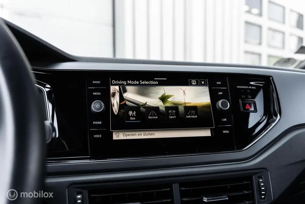 Volkswagen Polo 1.0 TSI DSG 3X R-Line IQ-Light Virtual Navi uit 2023, foto 16