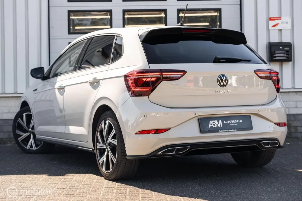 Volkswagen Polo 1.0 TSI DSG 3X R-Line IQ-Light Virtual Navi uit 2023, foto 4