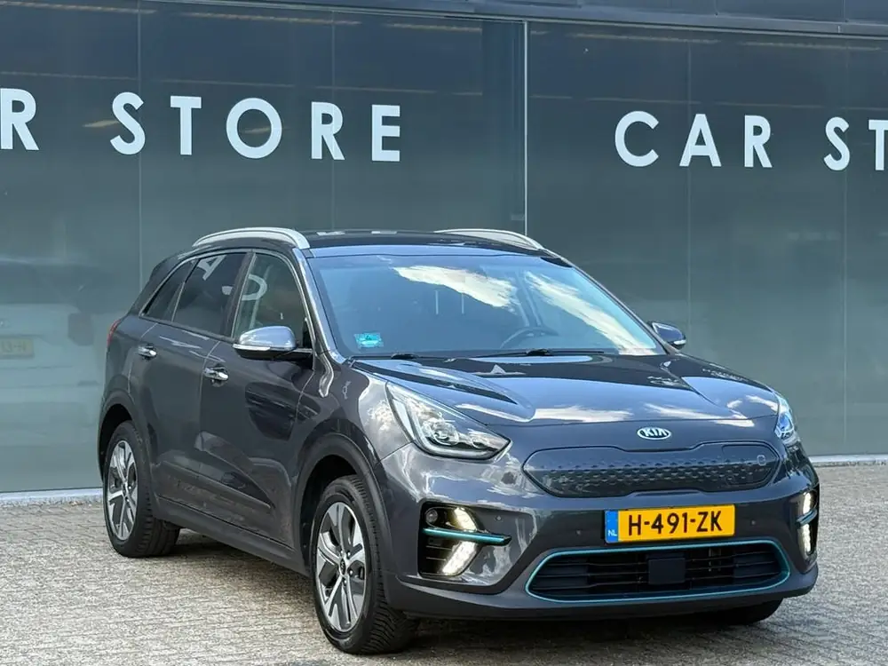 Kia Niro E-Niro ExecutiveLine 64 kWh 100% SOH WARMTEPOMP uit 2020, foto 3