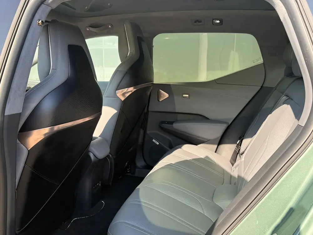 Zeekr X RWD Long Range 69 kWh Pine Green 98% SOH uit 2024, foto 18