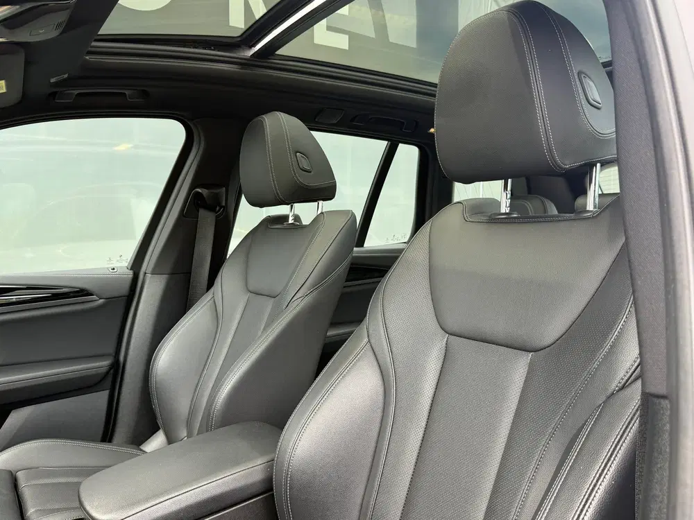 BMW iX3 Executive 80 kWh 98% SOH Shadow Line Pano uit 2021, foto 18