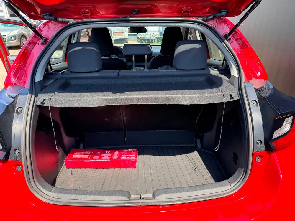 Mazda 2 1.5 Centre-line camera stoelverwarming uit 2025, foto 6