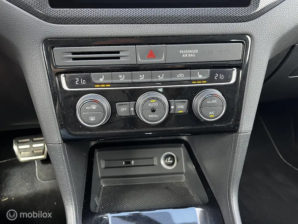 Volkswagen Golf Sportsvan 1.5 TSI AUTOMAAT/CRUISE/CAMERA/CLI uit 2020, foto 16