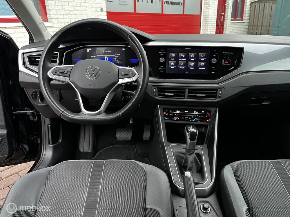 Volkswagen Polo 1.0 TSI AUTOMAAT/NAVI/CRUISE/PDC uit 2024, foto 11