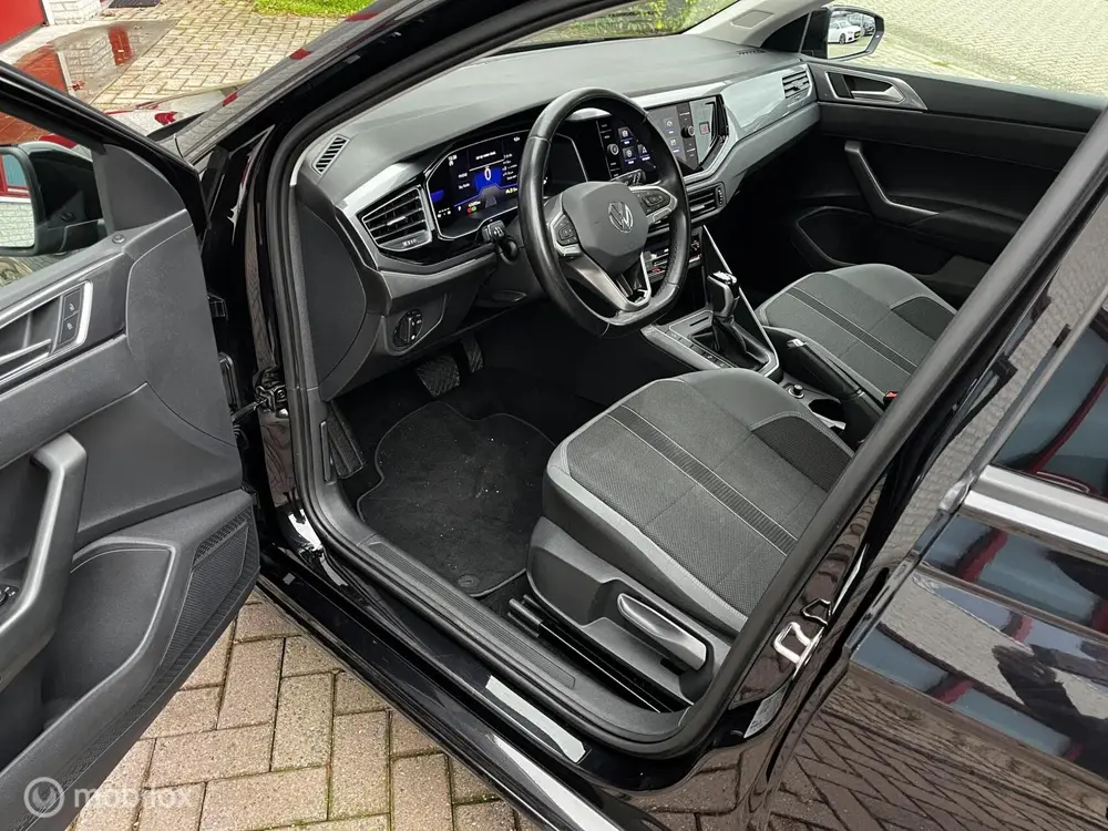 Volkswagen Polo 1.0 TSI AUTOMAAT/NAVI/CRUISE/PDC uit 2024, foto 7