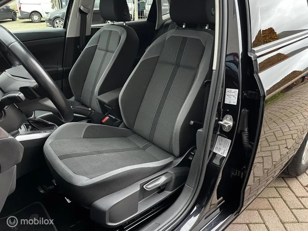 Volkswagen Polo 1.0 TSI AUTOMAAT/NAVI/CRUISE/PDC uit 2024, foto 8