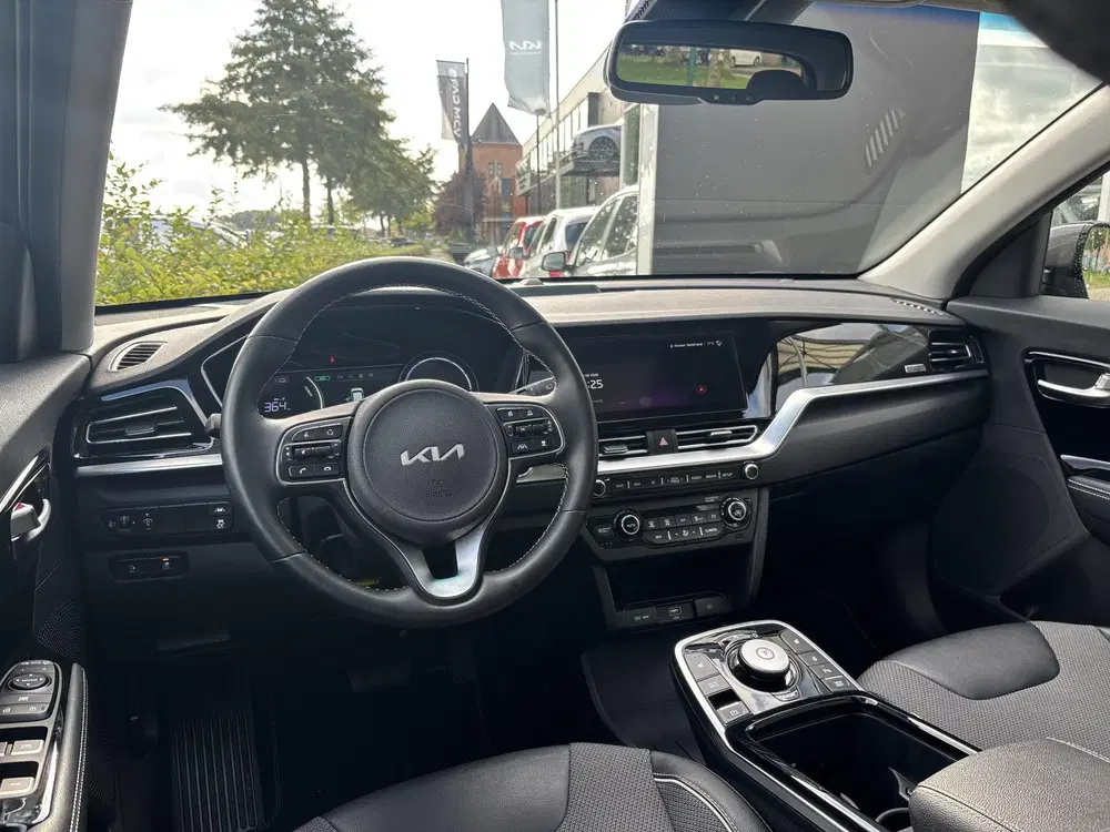 Kia Niro DynamicPlusLine 64 kWh NW geleverd & onder uit 2022, foto 8