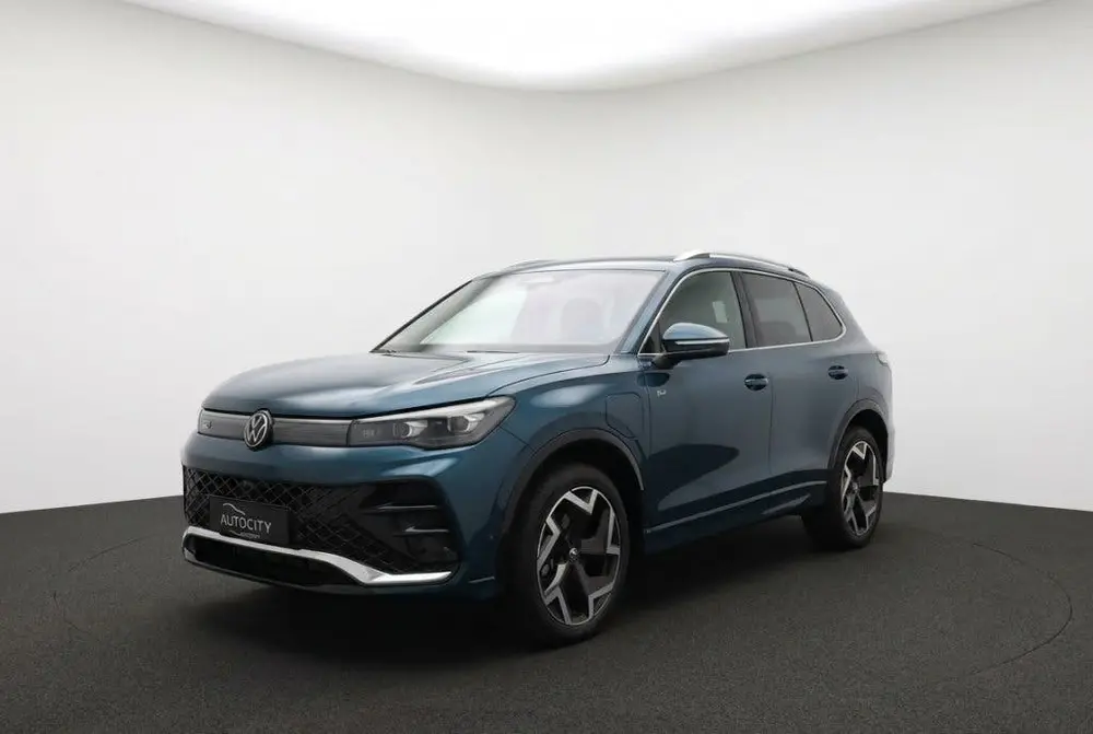 Volkswagen Tiguan 1.5 TSI eHybrid PHEV R-Line Pano l Leder l uit 2025