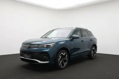 Volkswagen Tiguan 1.5 TSI eHybrid PHEV R-Line Pano l Leder l uit 2025
