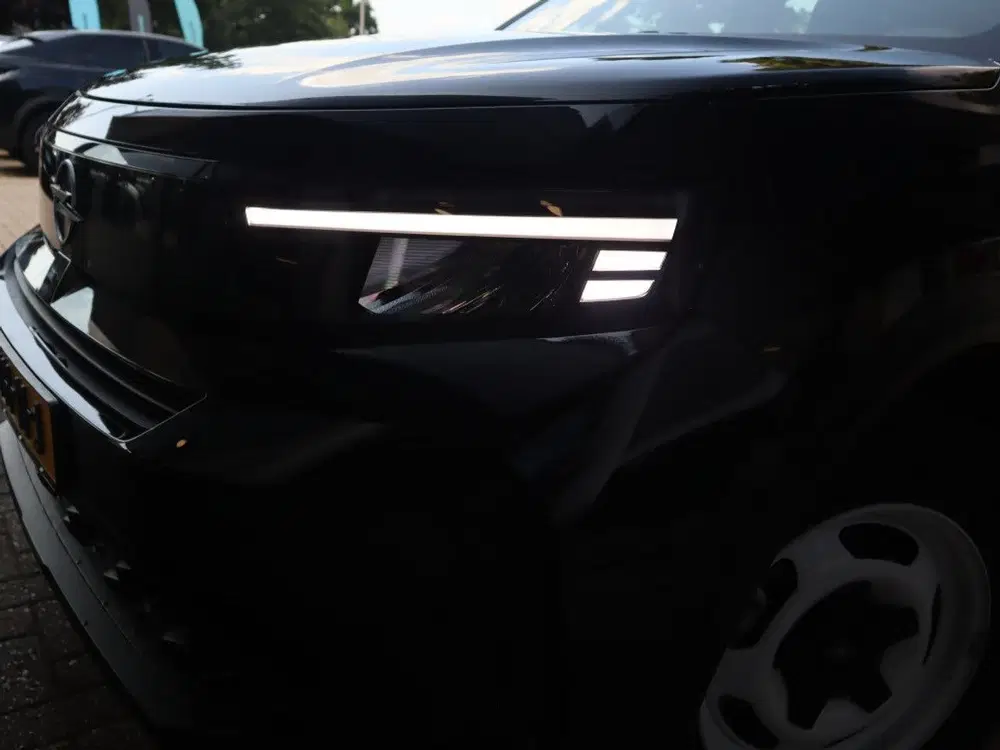 Opel Frontera Edition 44kWh 113pk uit 2025, foto 11
