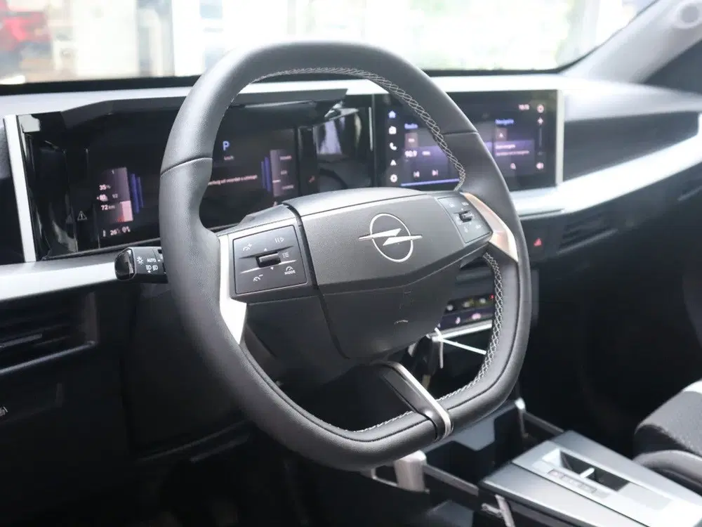 Opel Frontera Edition 44kWh 113pk uit 2025, foto 13