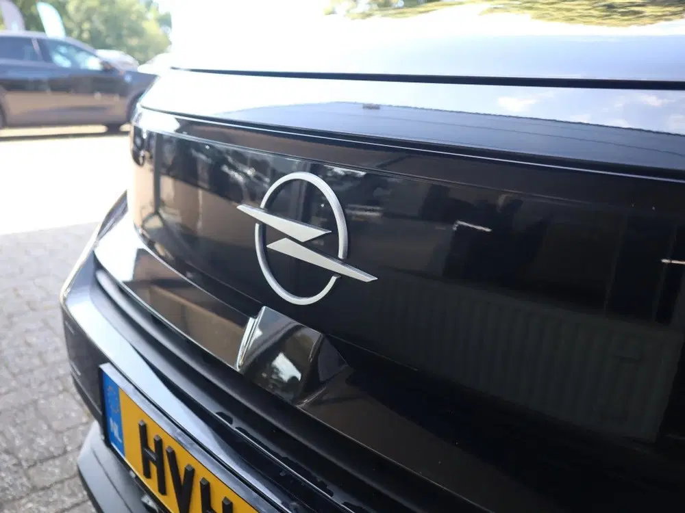 Opel Frontera Edition 44kWh 113pk uit 2025, foto 19