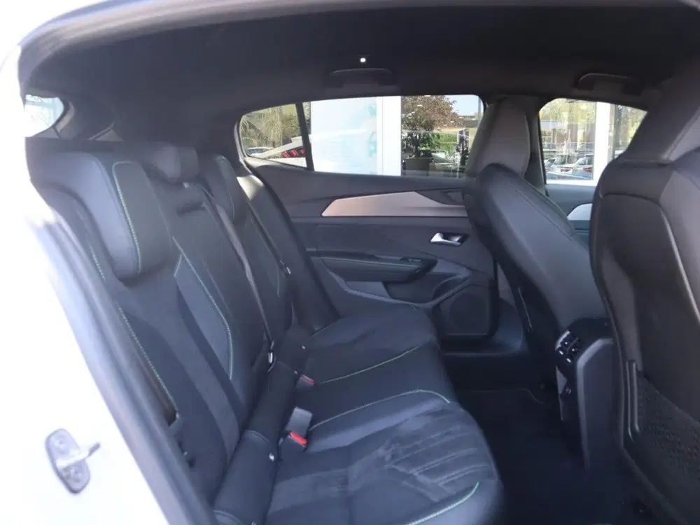 Peugeot 408 GT Avantage EV 58kWh 210pk Automaat uit 2025, foto 9