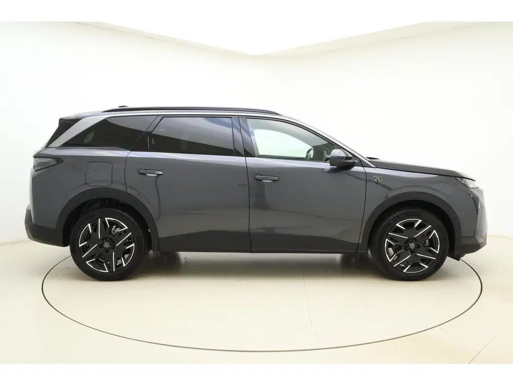Peugeot 5008 1.2 Hybrid 145 GT 7p uit 2025, foto 9