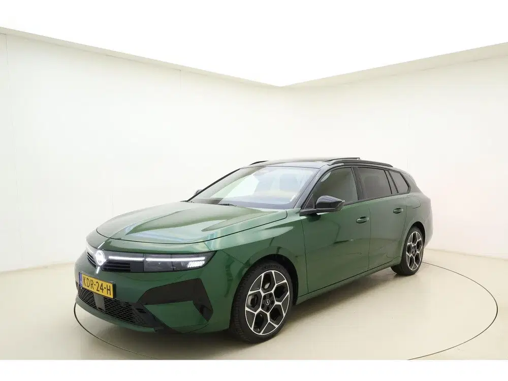 Opel Astra Sports Tourer 1.6 Turbo Plug In Hybrid Ult uit 2026