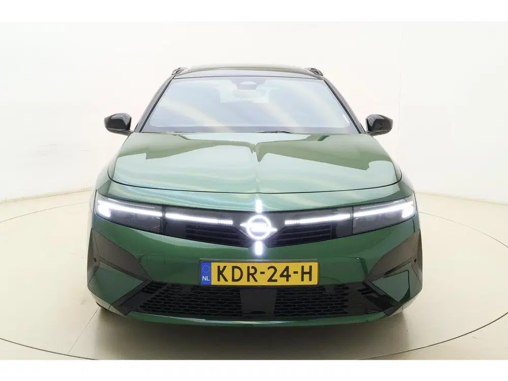 Opel Astra Sports Tourer 1.6 Turbo Plug In Hybrid Ult uit 2026, foto 6
