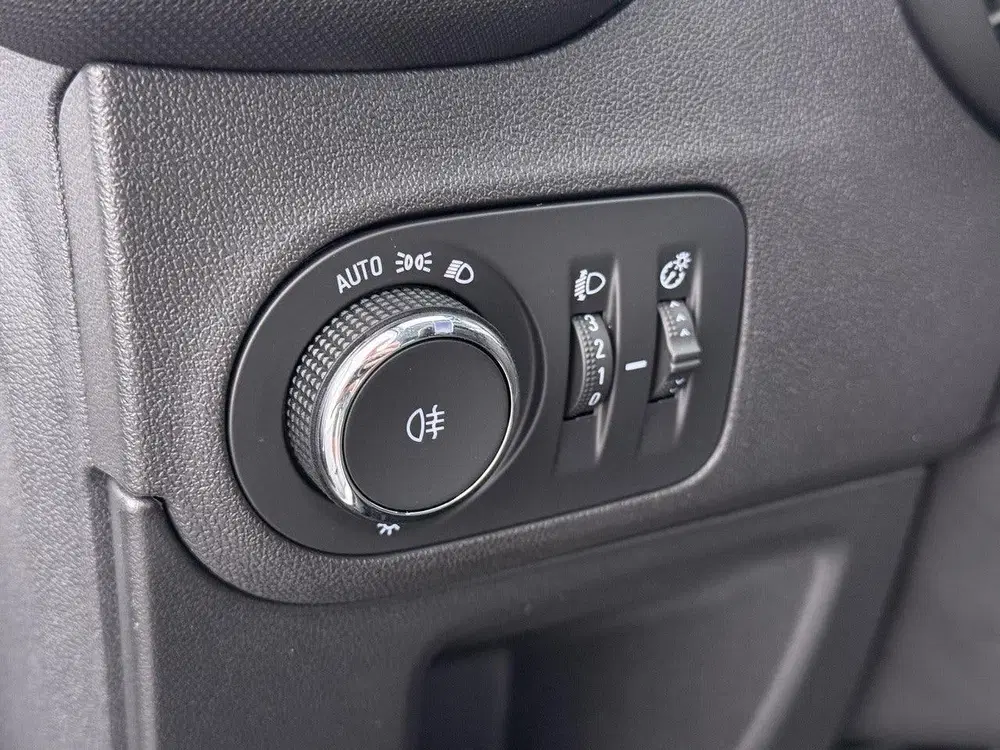 Opel Crossland 110pk Elegance uit 2021, foto 12