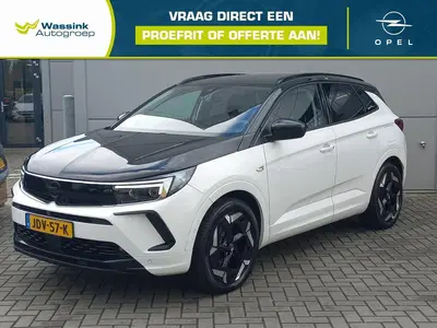 Opel Grandland 1.6T Hybrid4 300pk 4x4 Automaat GSE uit 2023