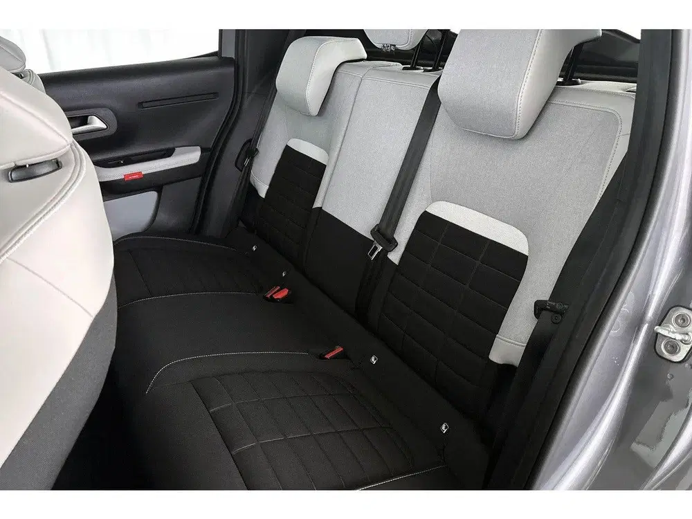 Citroën C3 ë-C3 Plus 113pk Comfort Range 44 kWh Apple uit 2025, foto 8