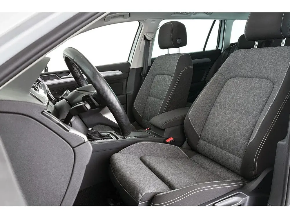 Volkswagen Passat Variant 1.4 TSI PHEV GTE (bj 2022) uit 2022, foto 18
