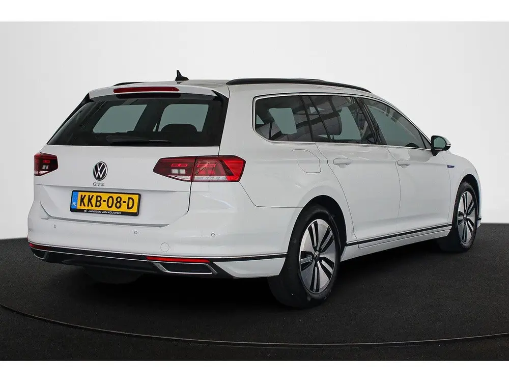 Volkswagen Passat Variant 1.4 TSI PHEV GTE (bj 2022) uit 2022, foto 3