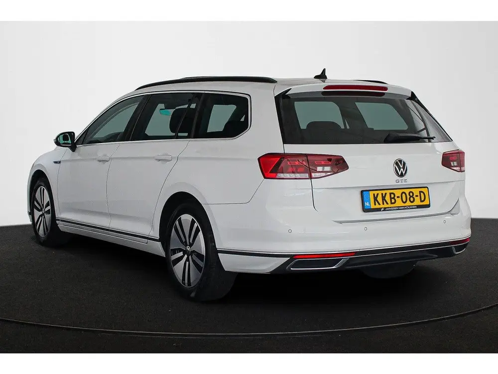 Volkswagen Passat Variant 1.4 TSI PHEV GTE (bj 2022) uit 2022, foto 4