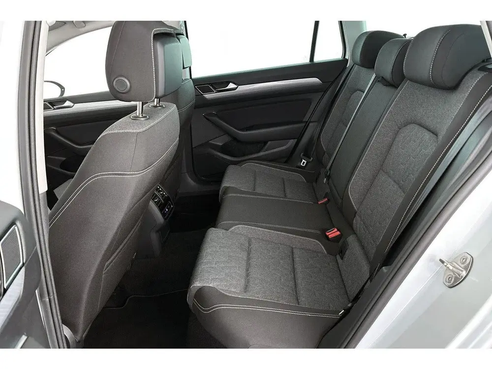 Volkswagen Passat Variant 1.4 TSI PHEV GTE (bj 2022) uit 2022, foto 8