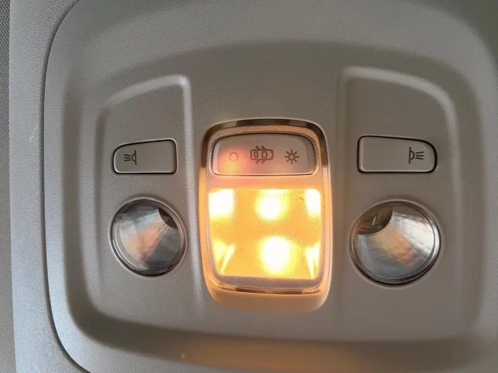 Citroën Berlingo 1.2 Shine 130pk Automaat uit 2023, foto 18