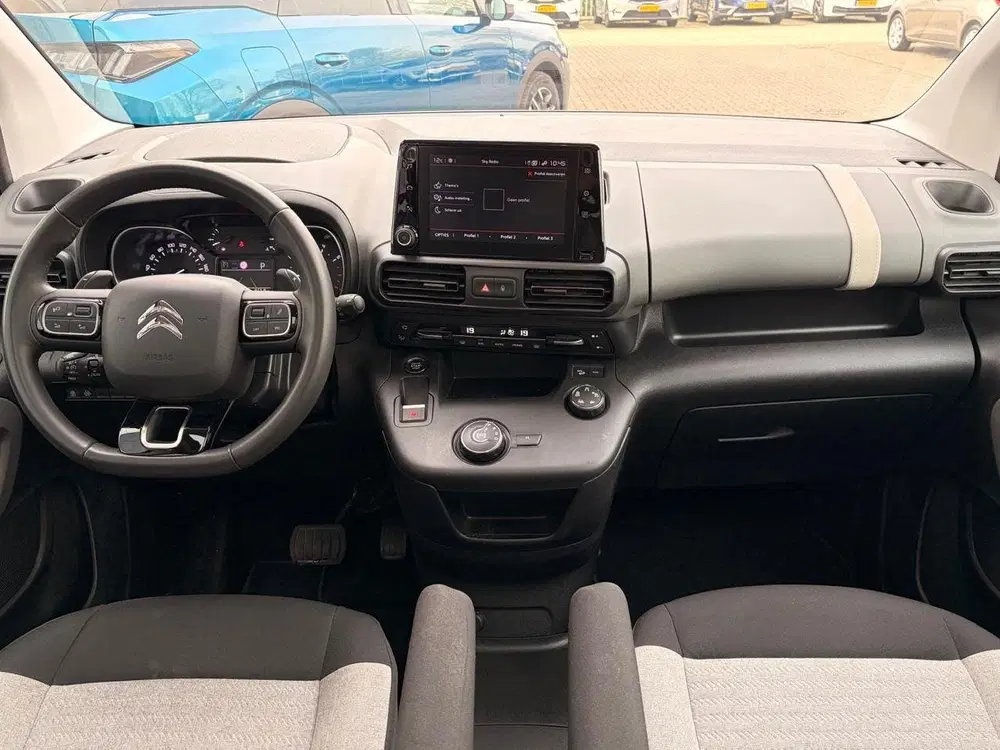 Citroën Berlingo 1.2 Shine 130pk Automaat uit 2023, foto 19