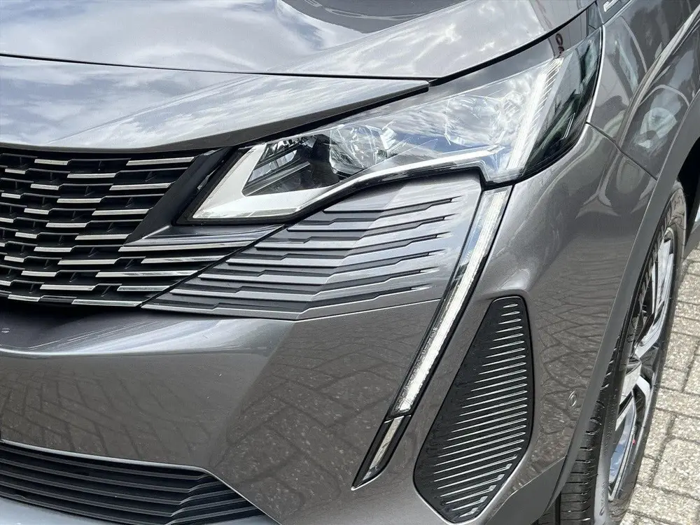 Peugeot 5008 uit 2023, foto 10