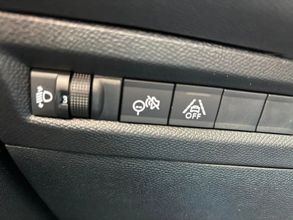 Opel Frontera 1.2 Turbo Hybrid 136pk eDCT uit 2025, foto 19