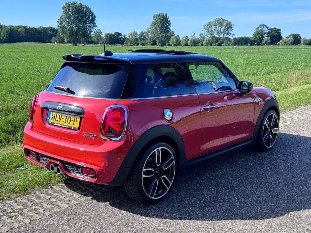 Mini Cooper S 192PK uit 2020, foto 20