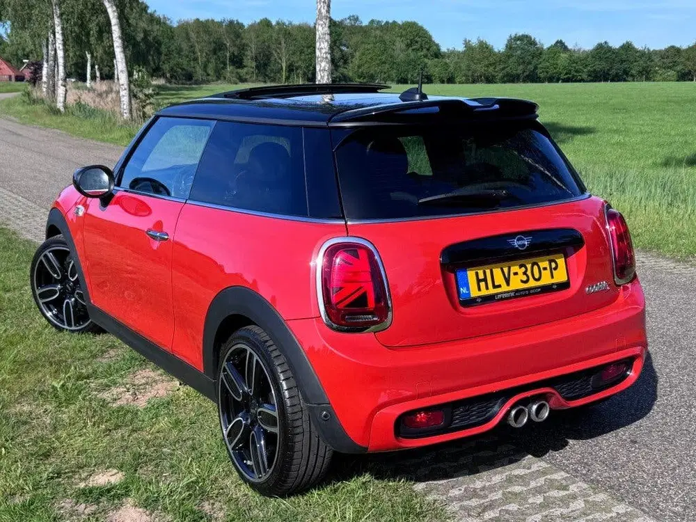Mini Cooper S 192PK uit 2020, foto 5