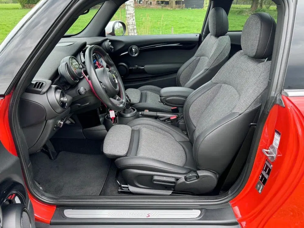 Mini Cooper S 192PK uit 2020, foto 7